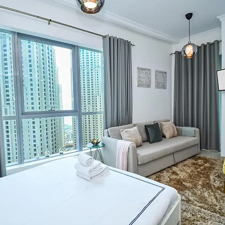 Luxury Escapes - Spacious Studio With Balcony & Marina View - Bay Central Dubai Exterior photo