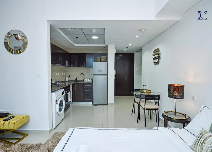 Luxury Escapes - Spacious Studio With Balcony & Marina View - Bay Central